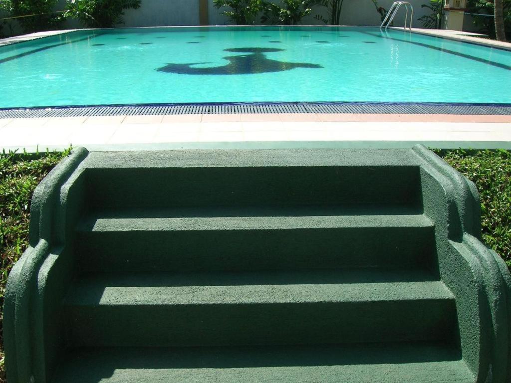 Sagarika Beach Hotel Moragalla ภายนอก รูปภาพ