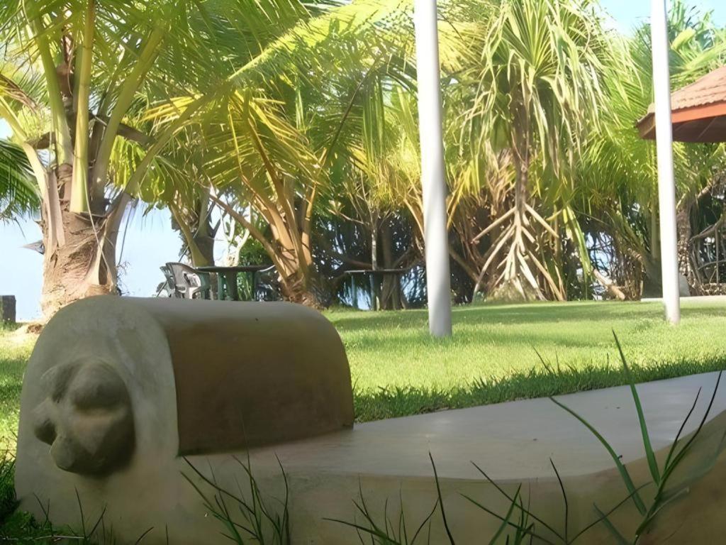 Sagarika Beach Hotel Moragalla ภายนอก รูปภาพ
