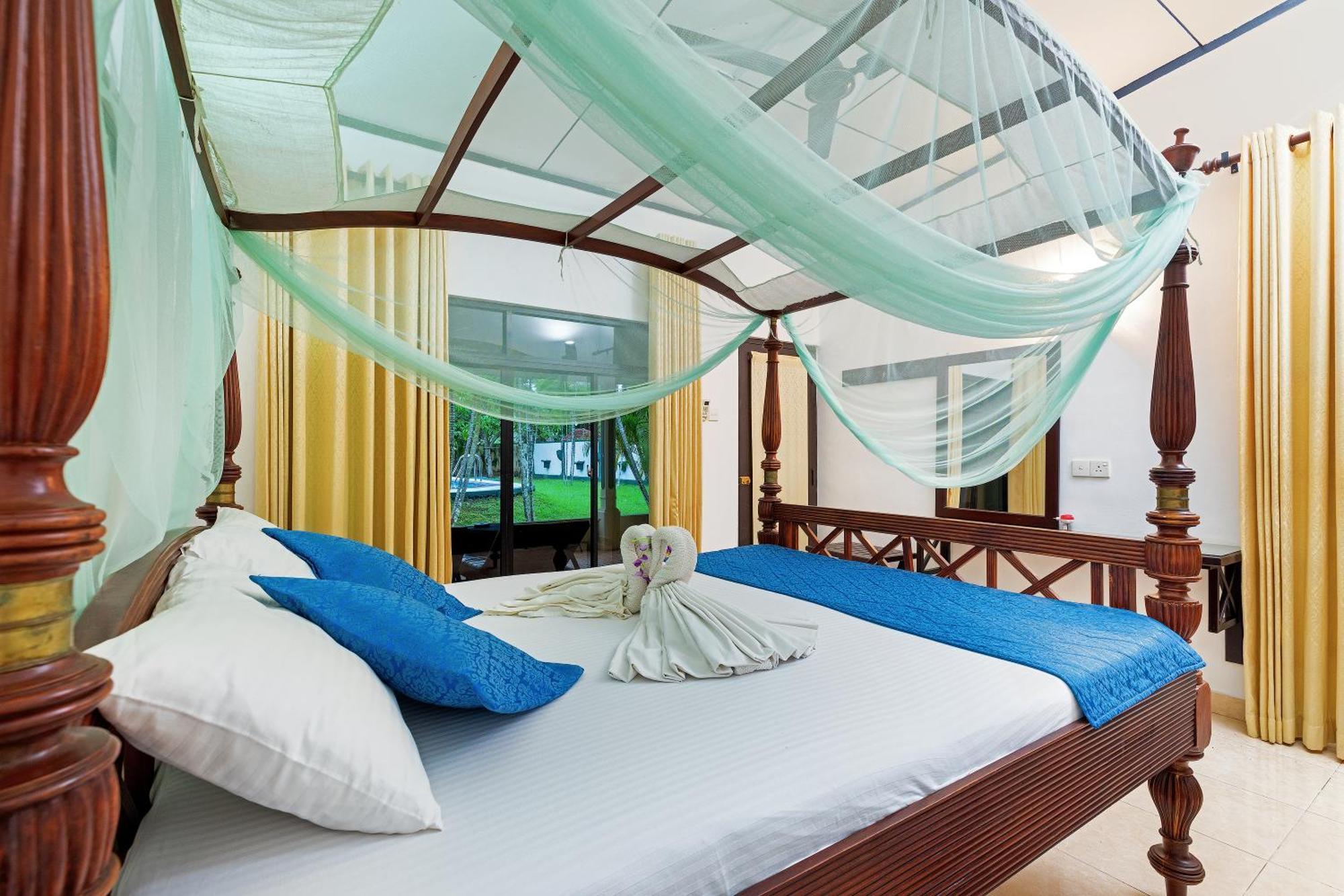Sagarika Beach Hotel Moragalla ภายนอก รูปภาพ