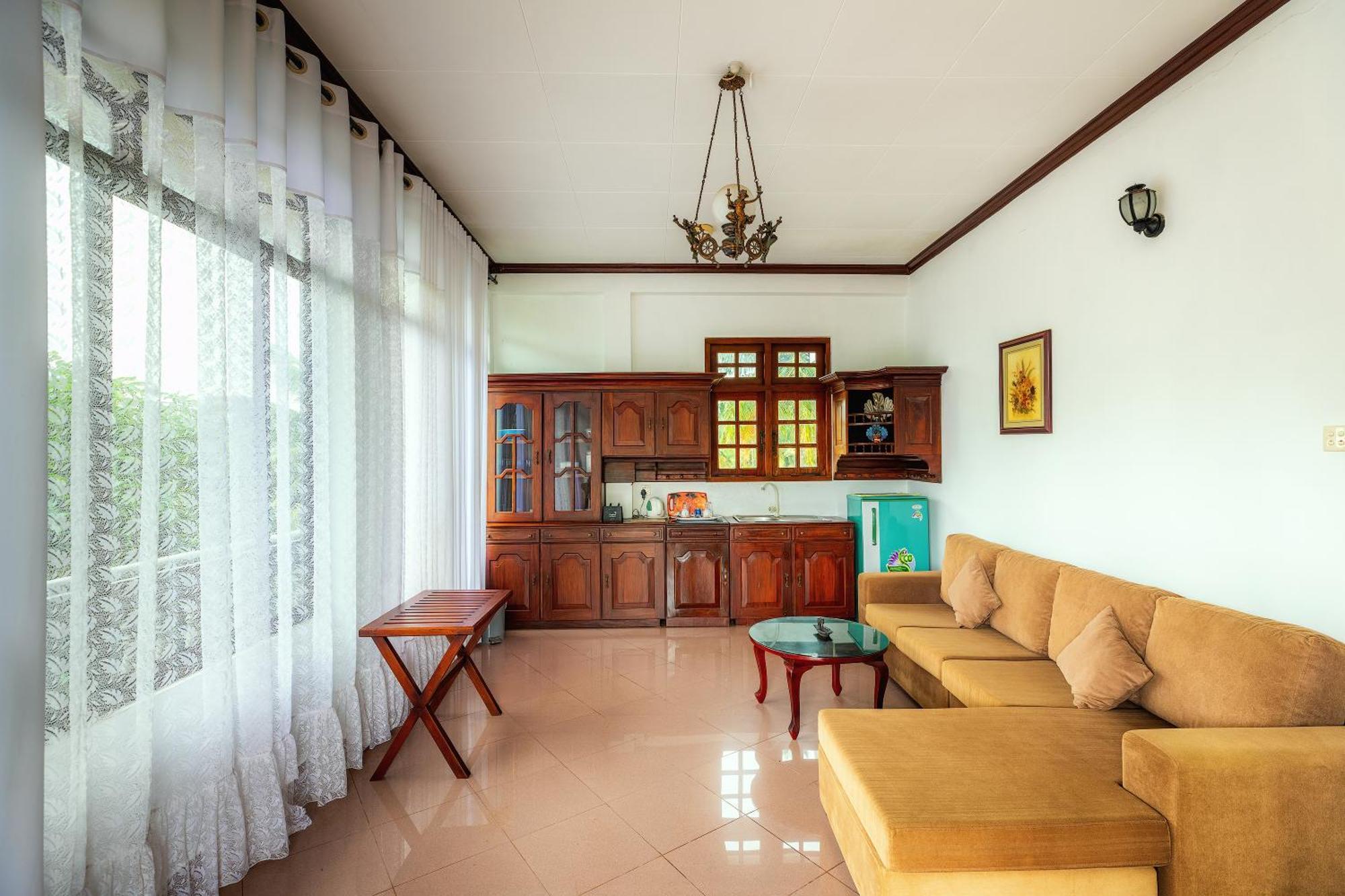 Sagarika Beach Hotel Moragalla ภายนอก รูปภาพ