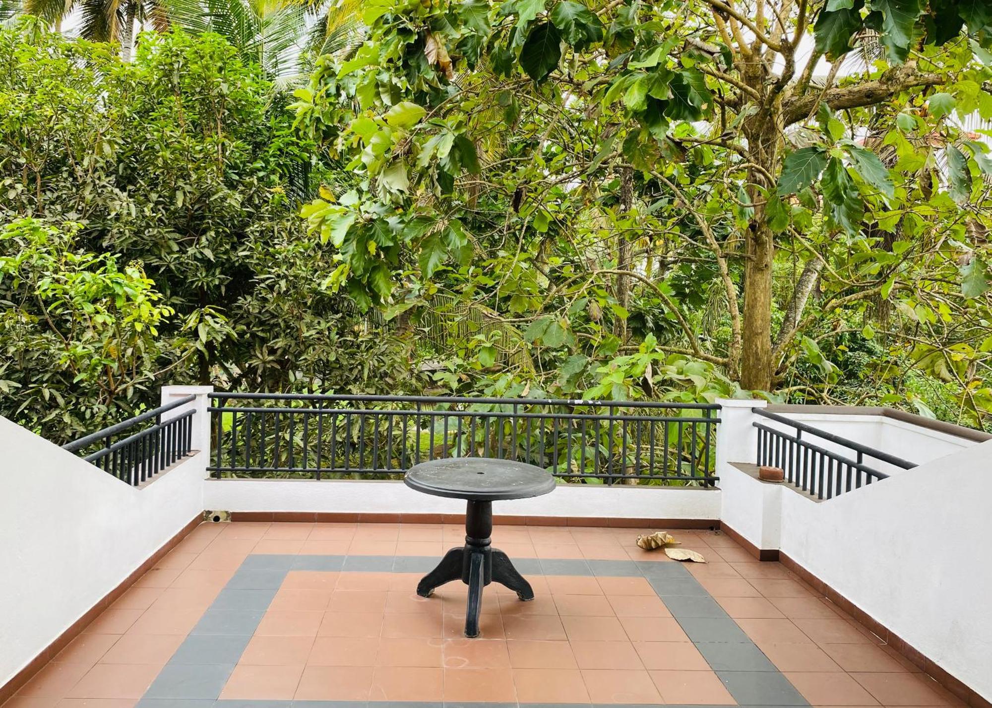 Sagarika Beach Hotel Moragalla ภายนอก รูปภาพ